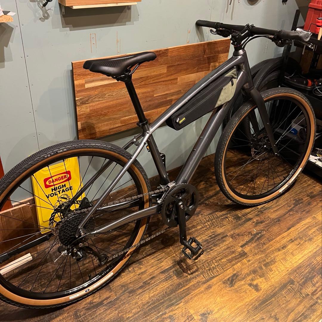TREK Dual Sport 2 Gen 5 2024年　美品　兵庫県