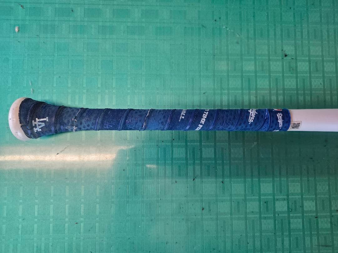 BEYONDMAX LEGACY LW 軟式バット 85cm 直径6.9cm