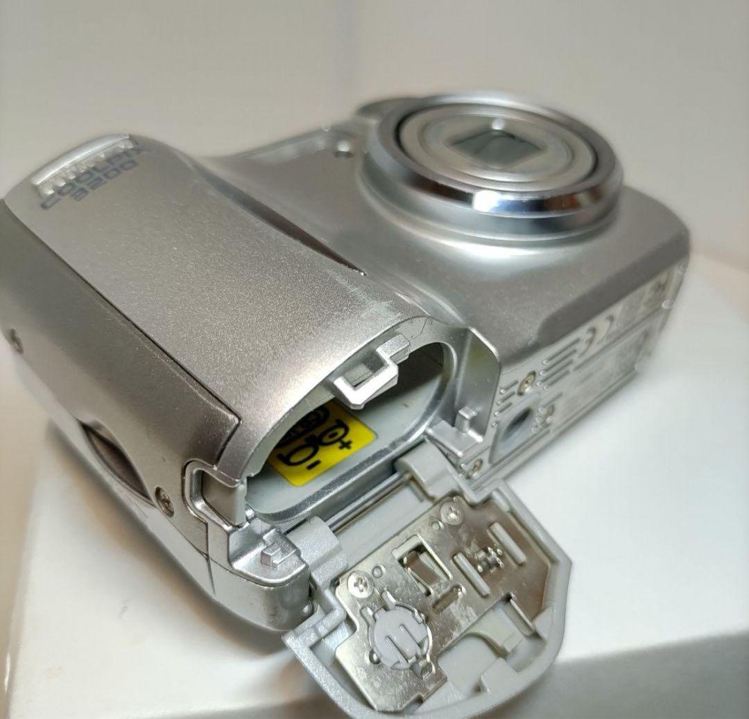 【動作確認済み】ニコン COOLPIX 3200 オールドコンデジ デジカメ