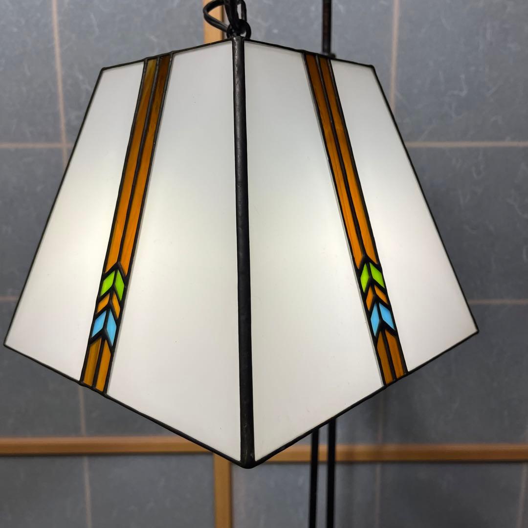 アンティーク　ステンドグラスライト　スタンドライト