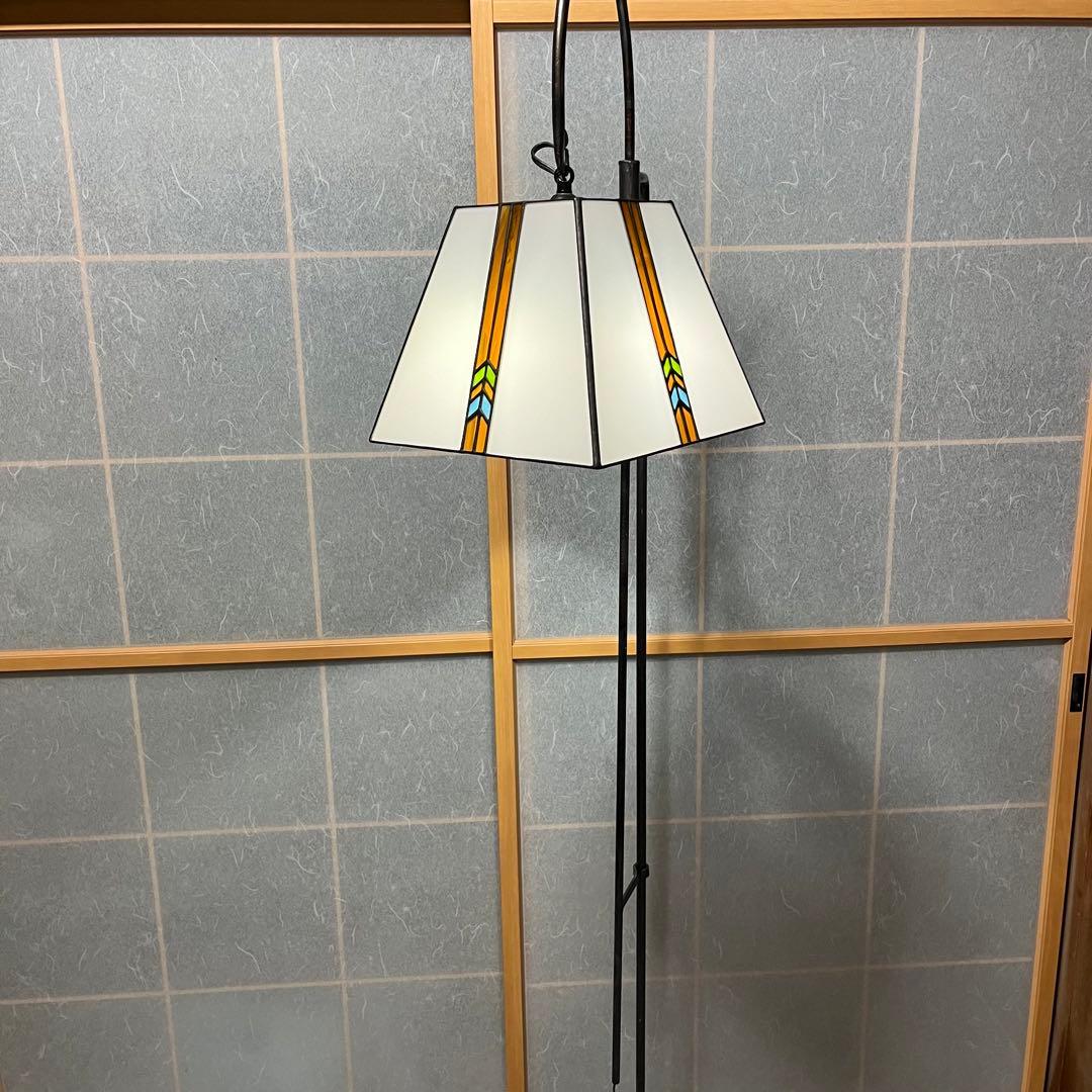 アンティーク　ステンドグラスライト　スタンドライト