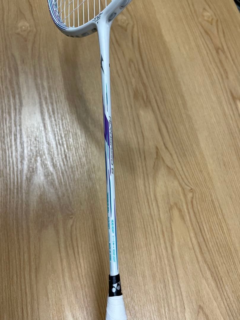 よっちゃん　ミズノ　バドラケット　ACROSPEED6/アクロスピード6