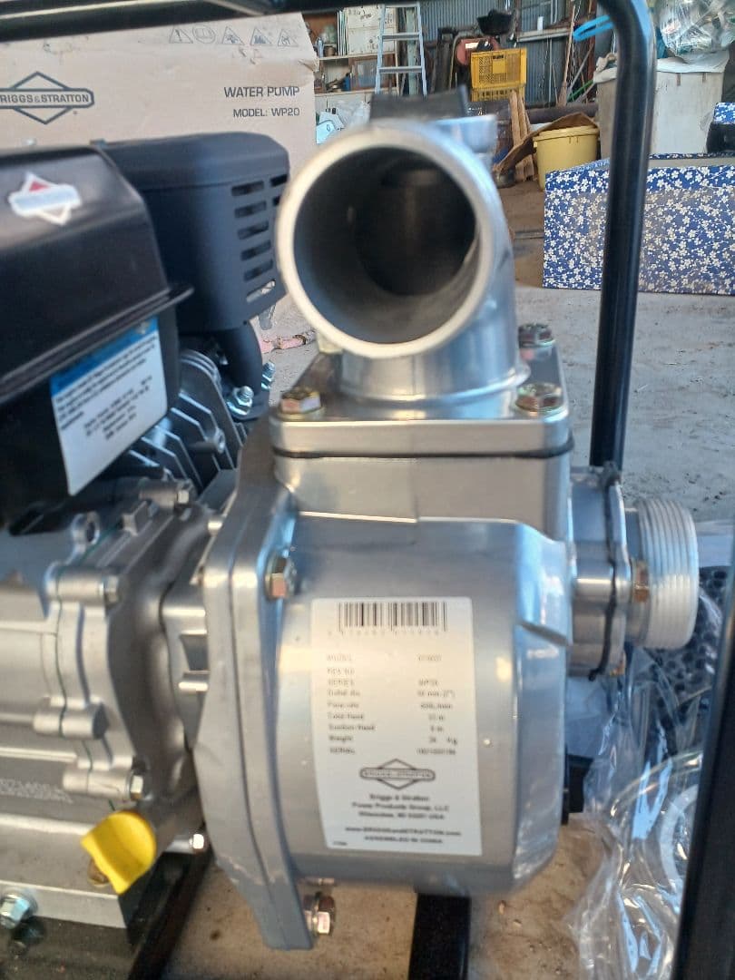 t*6様 新品未使用BRIGGS&STRATTON　2インチエンジンポンプ WP