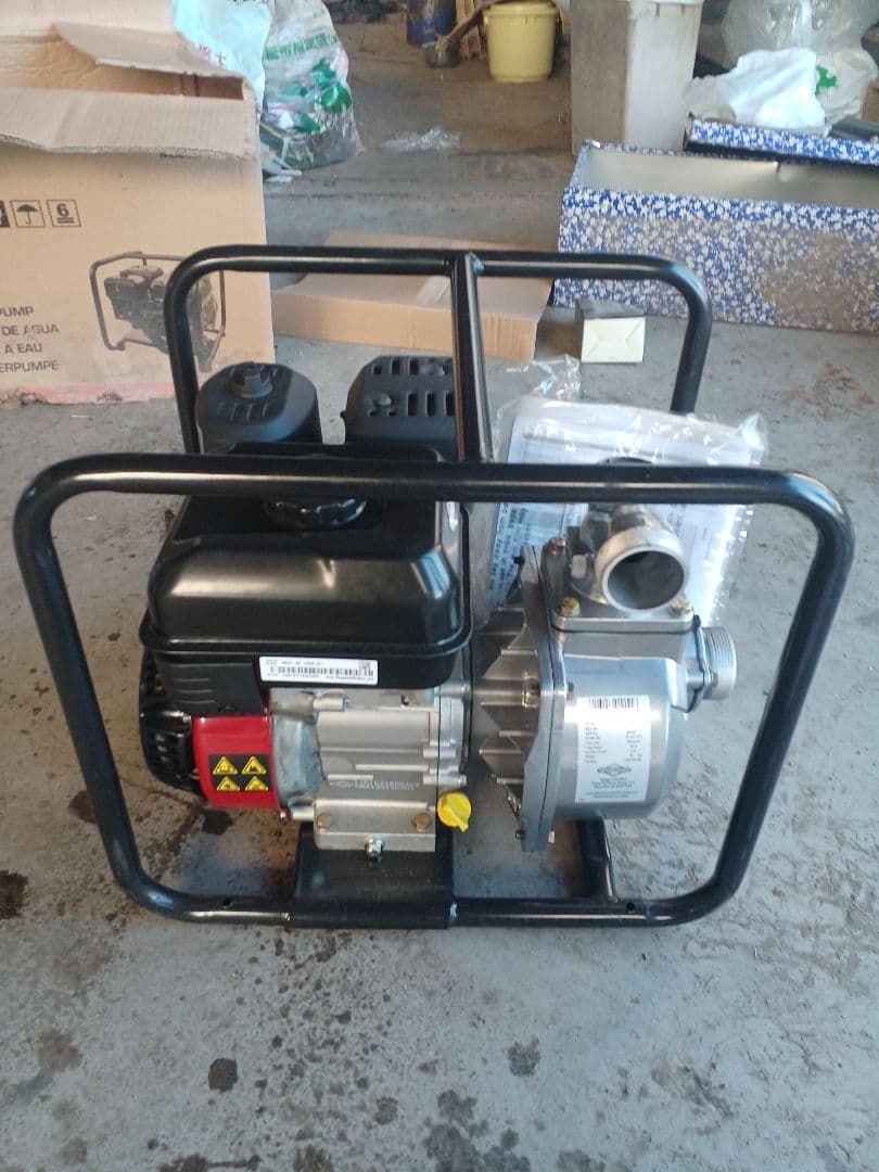 t*6様 新品未使用BRIGGS&STRATTON　2インチエンジンポンプ WP