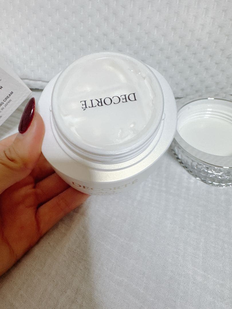 コスメデコルテ　AQミリオリティ　リペアクレンジングクリームn 150g