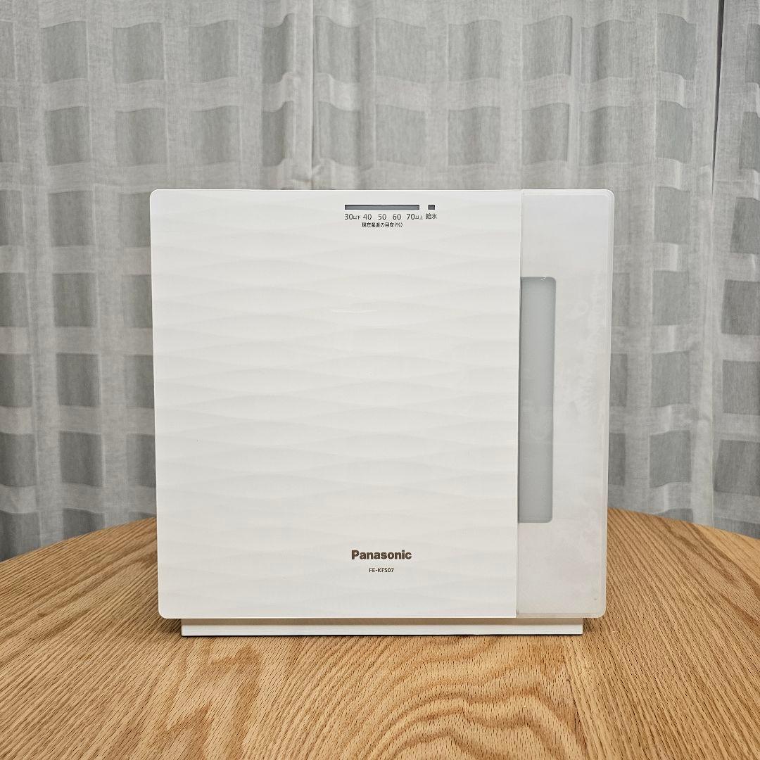 ★Panasonic ヒーターレス気化式加湿機 FE-KFS07-W★