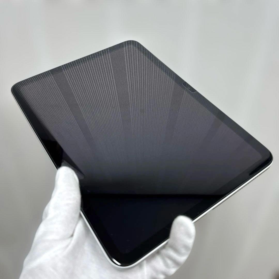 iPad 10.9インチ 第10世代 Wifiモデル 美品 シルバー