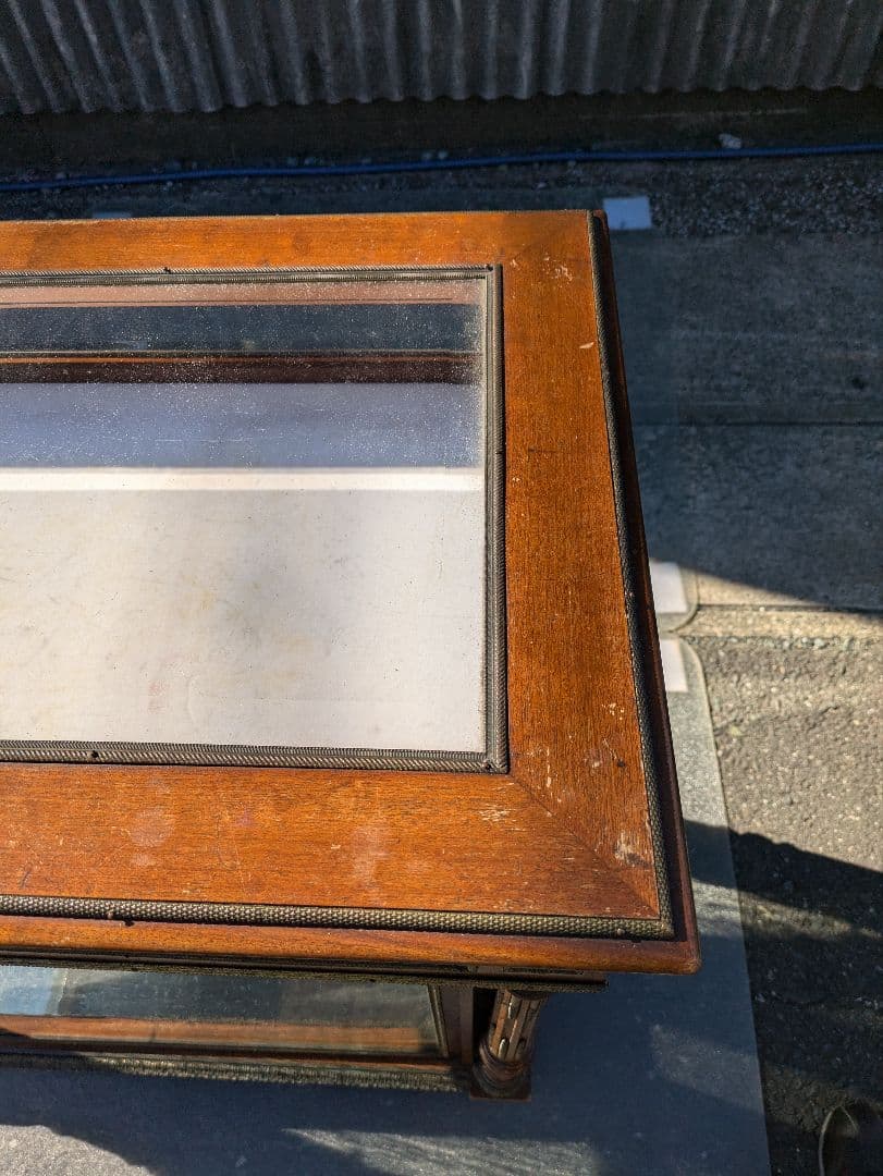 イギリス19世紀　ヴィクトリアンブロンズ飾付ショーケース