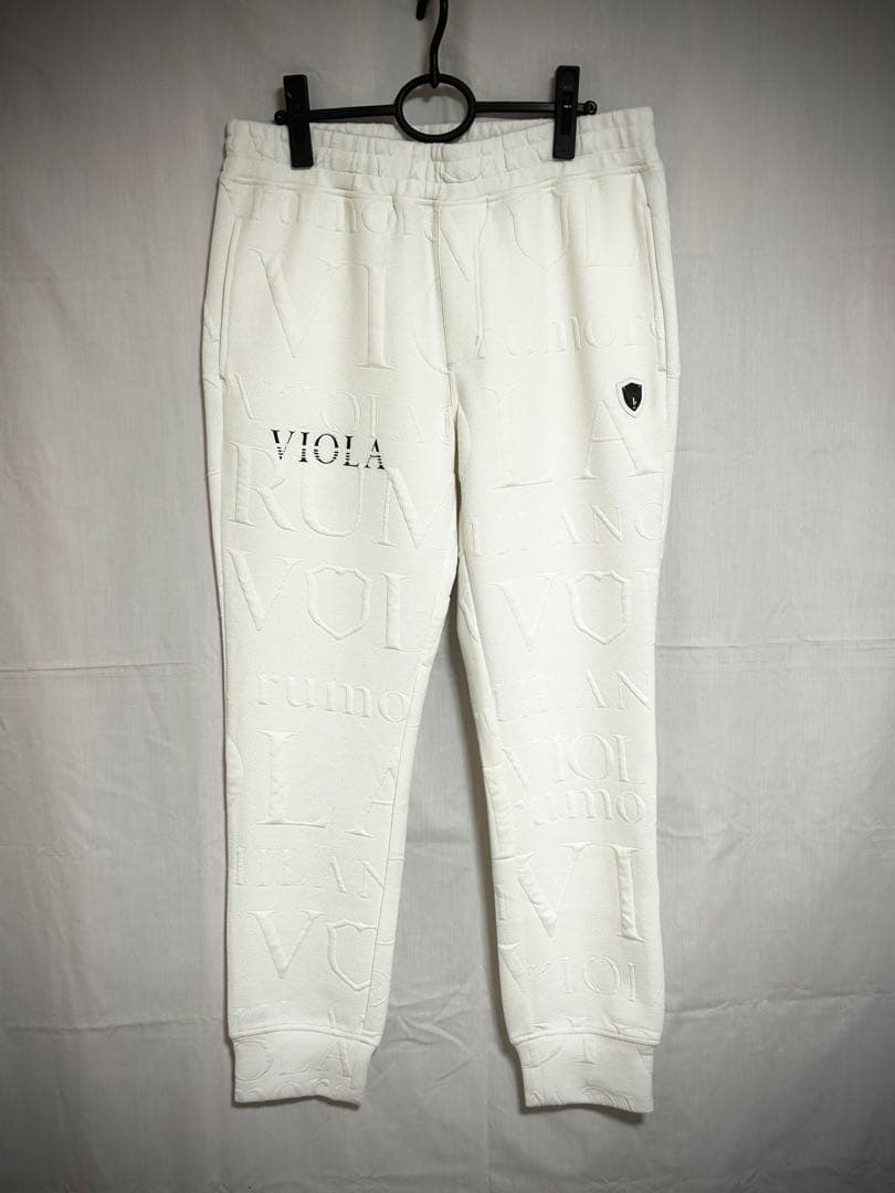 【新品未使用】ヴィオラルモーレ　総柄セットアップ　VIOLA rumore 白