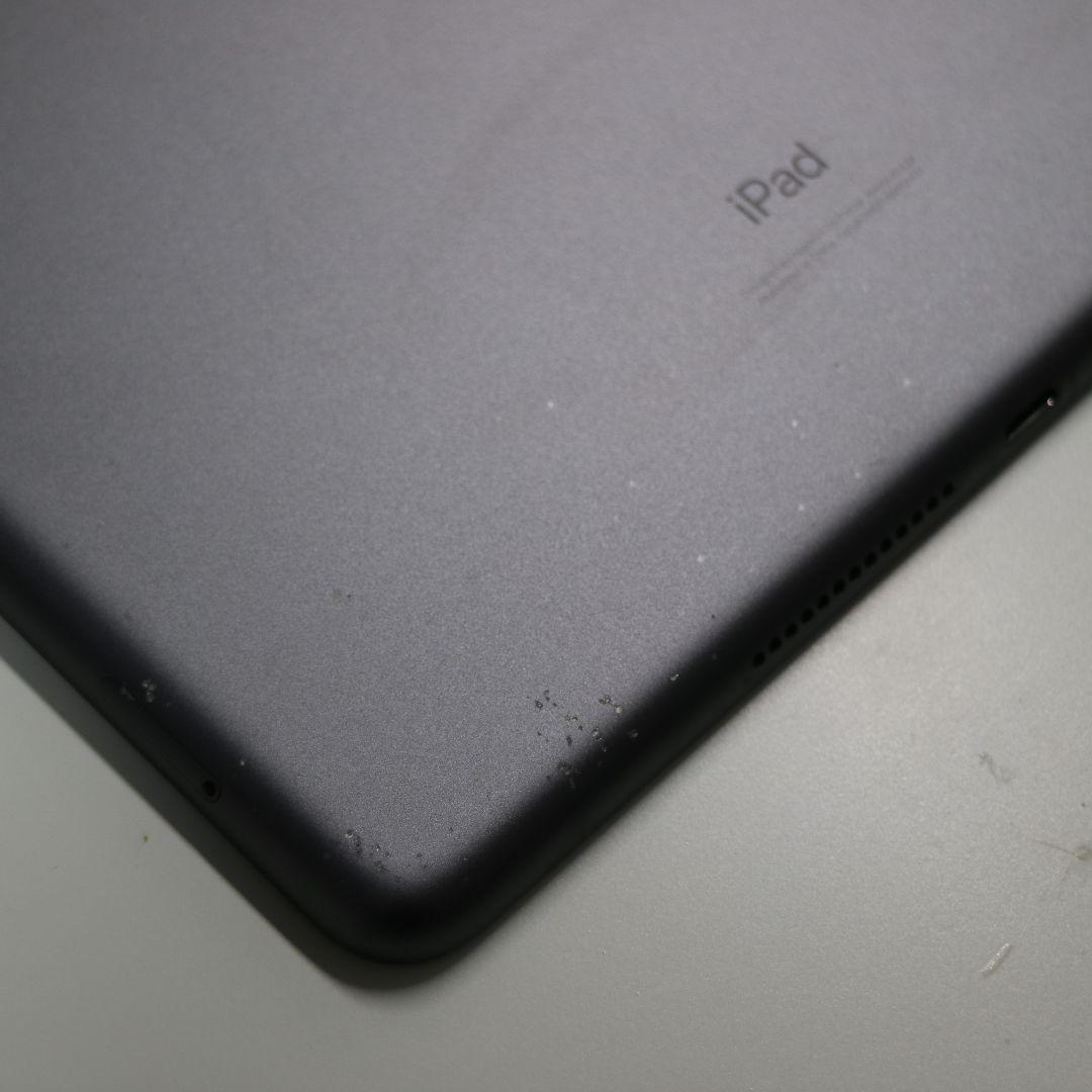 【背面傷・曲がり小】iPad (第8世代) 32GB WiFi+Cellular