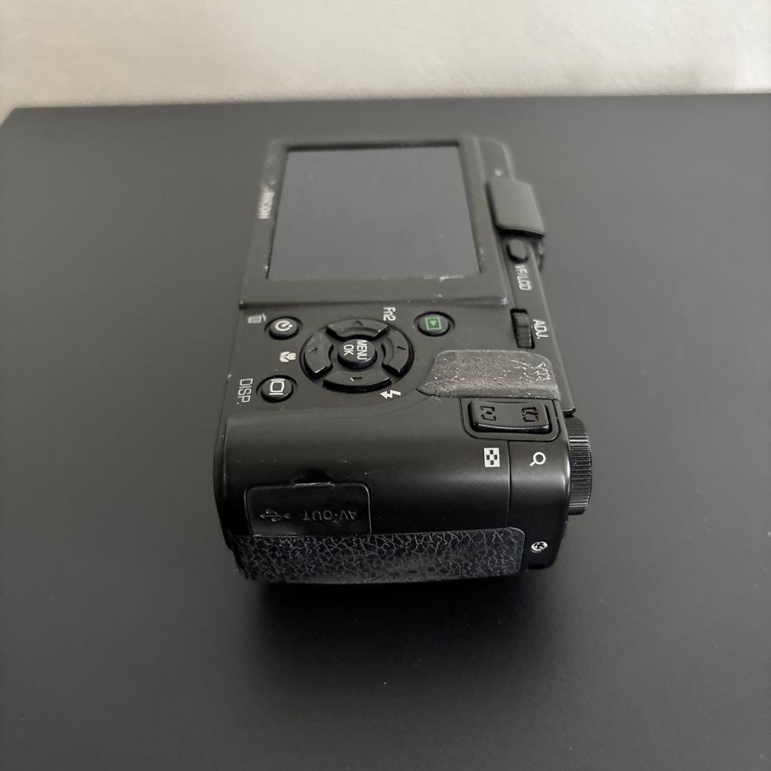 RICOH GX200（リコー GX200）