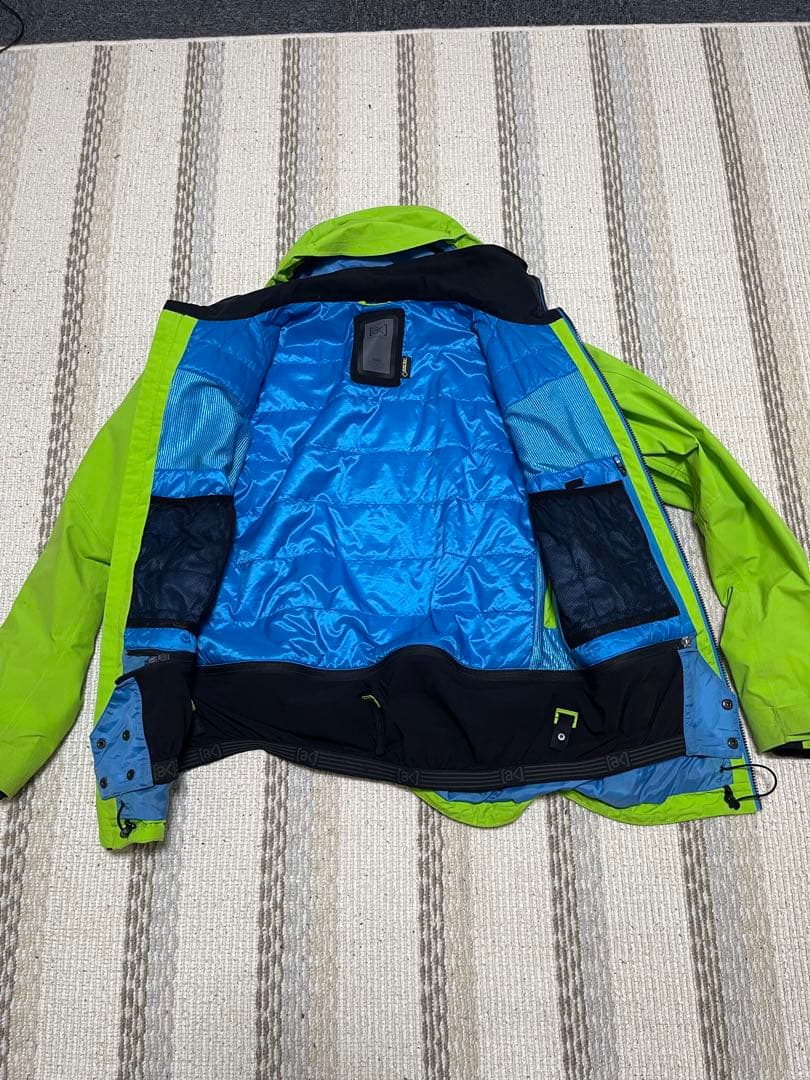 バートンak BURTON AK 2L STAGGER JACKET Sサイズ