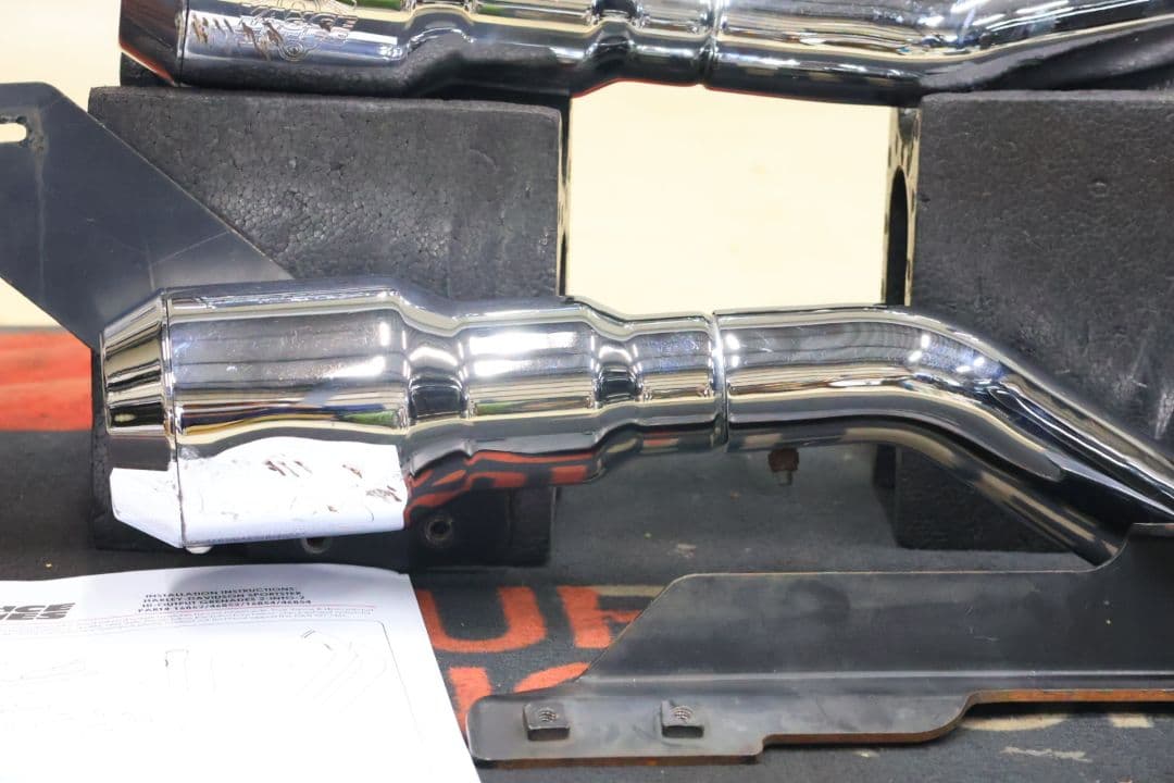 スポーツスター　04-21 XL1200 883 バンス&ハインズ　マフラー