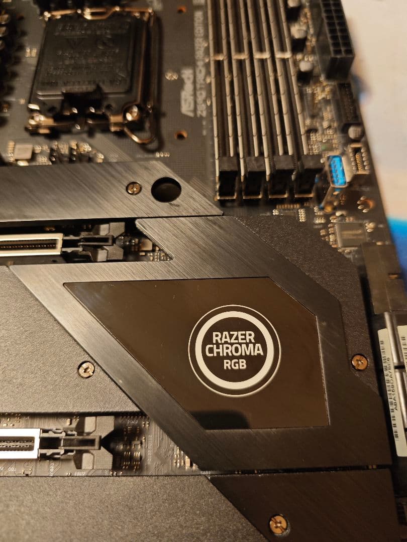 マザーボード Asrock Z690 taichi razer edition