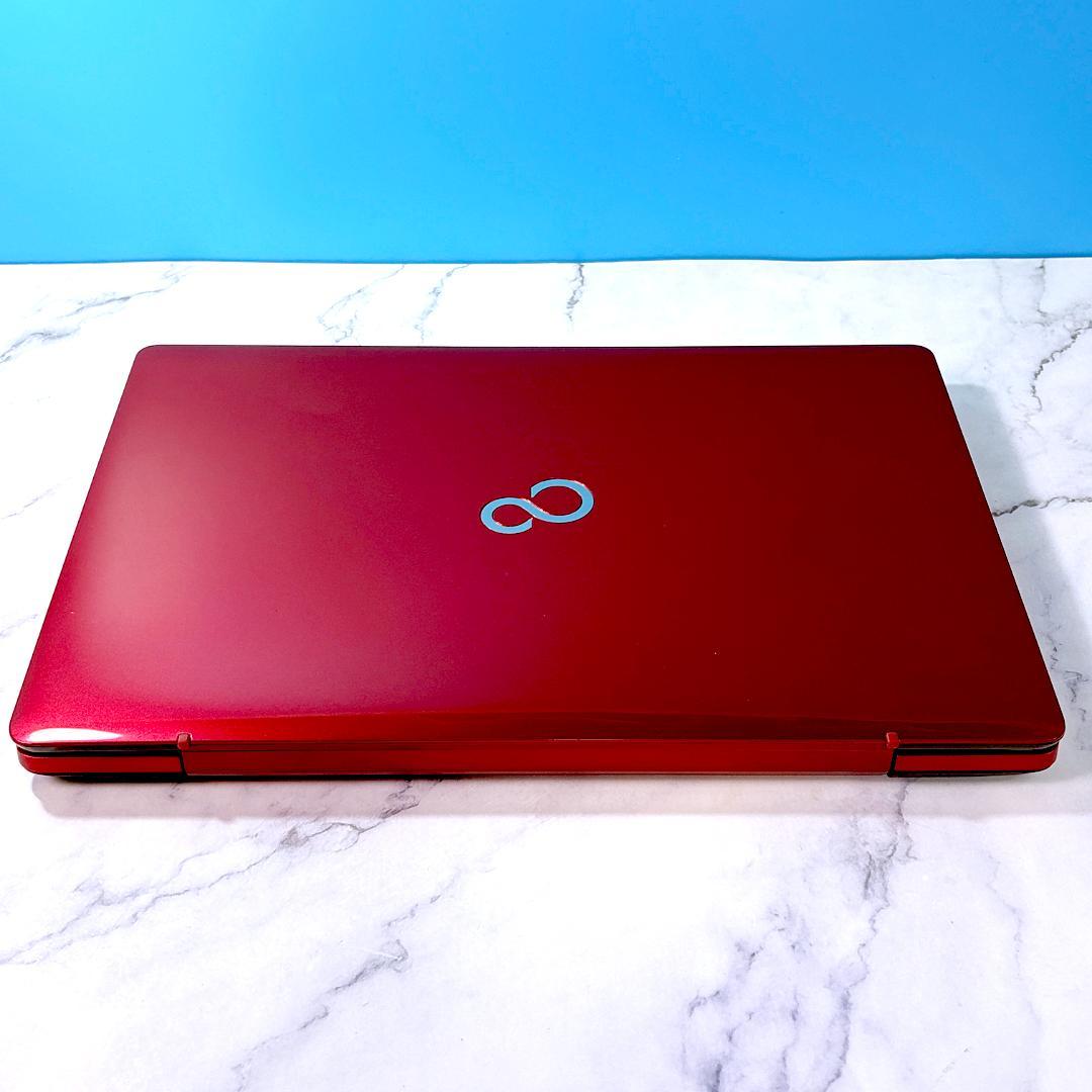 美品レッド！Corei7・メモリ12GB・SSD・ブルーレイ・ノートパソコン