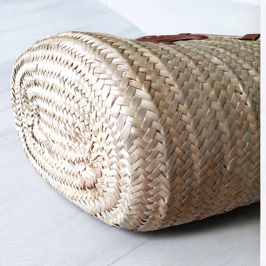 セリーヌ　カゴバッグ　ミディアム　ブラウン　トリオンフ(レザーのロゴパッチ)