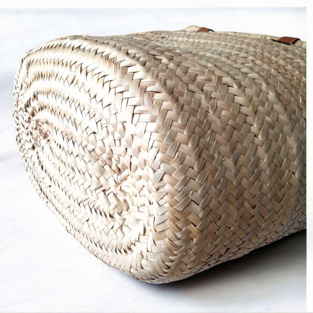 セリーヌ　カゴバッグ　ミディアム　ブラウン　トリオンフ(レザーのロゴパッチ)