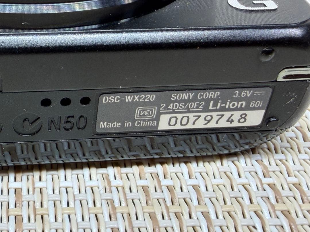 SONY Cyber-shot DSC-WX220 デジカメまで動作品　中古