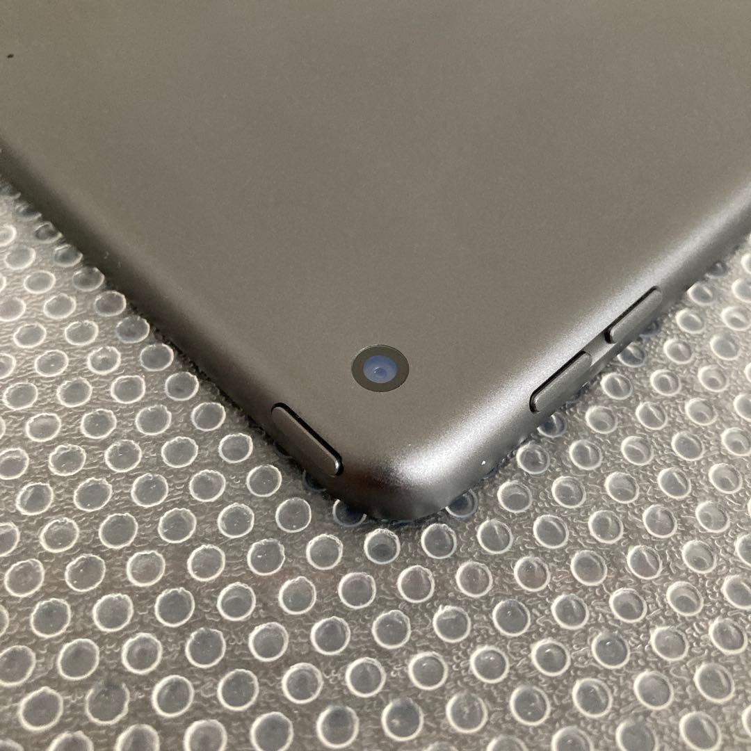3240【早い者勝ち】iPad7 第7世代 32GB WIFIモデル☆