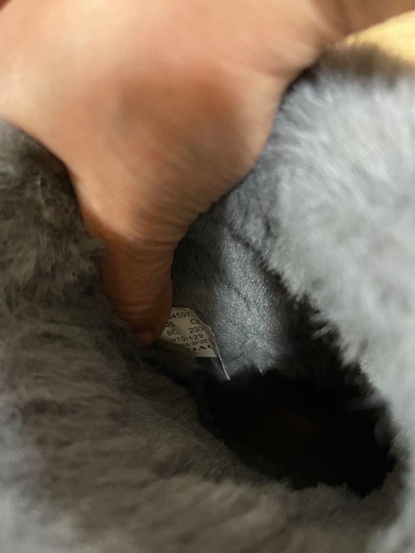 coachムートンブーツ