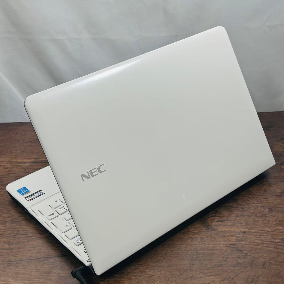 高性能i7/SSD256/8GB NECノートパソコン オフィス付きWin11