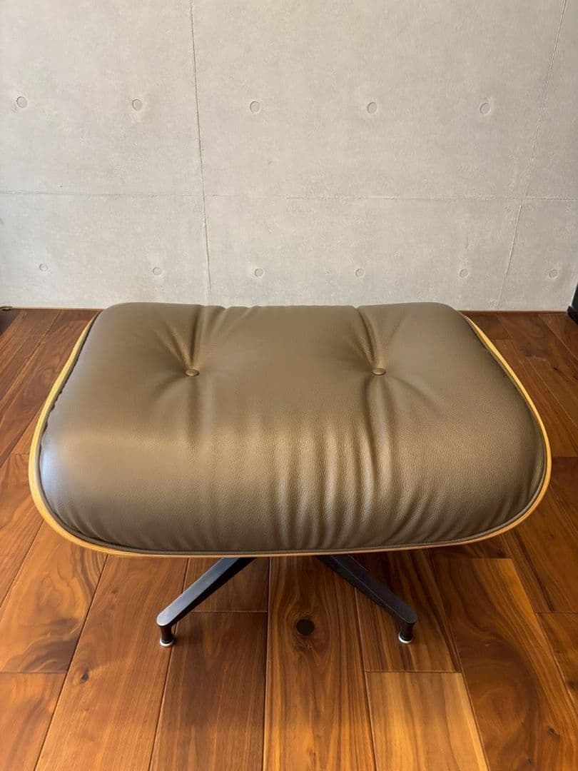 ハーマンミラー　イームズラウンジチェア（オットマン）