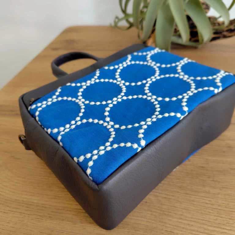 り*ん様 ミナペルホネン/2025tambourineタンバリンブルー/スクエア