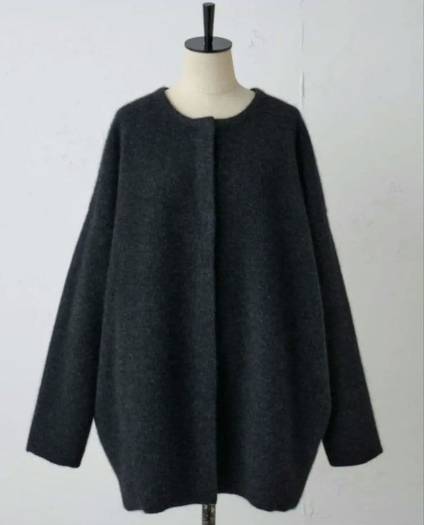 Beardaley　ニットコート　チャコールグレー　タグつき