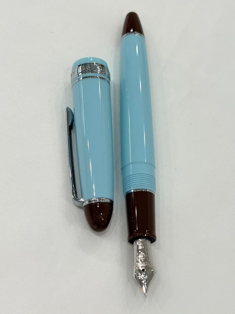 限定品　セーラー　万年筆　プロフィットスタンダード チョコミント　サンライズ貿易