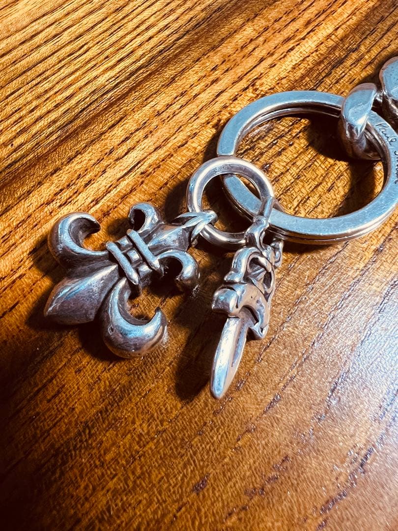 k*i様 ATRANTIS購入クロムハーツ キーチェーン ダガー フレアクラシッ