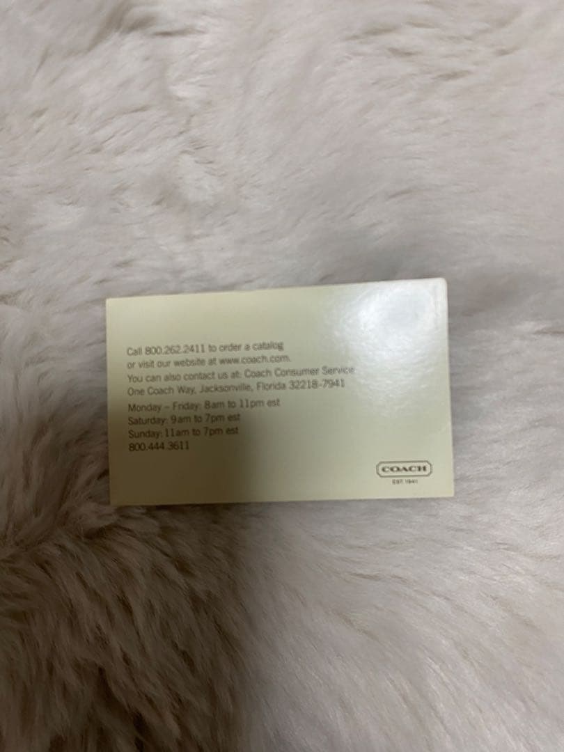 新品未使用品　COACH赤いレザー犬用首輪 Ｌサイズ スタッズ付き