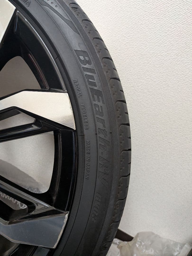 アルファード　モデリスタ　ホイールタイヤ付ナット付