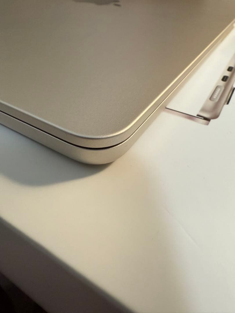 MacBook Air M2 13インチ 8GB 256GB SSD 初期化済み