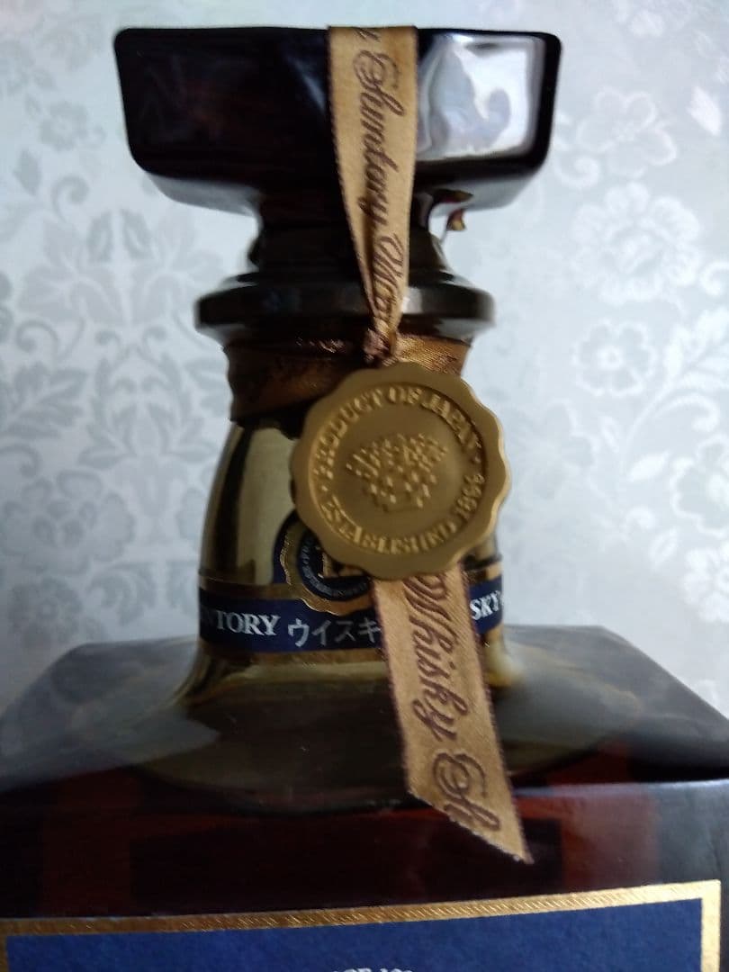 サントリーウイスキー　ローヤル プレミアム　12年 青ラベル