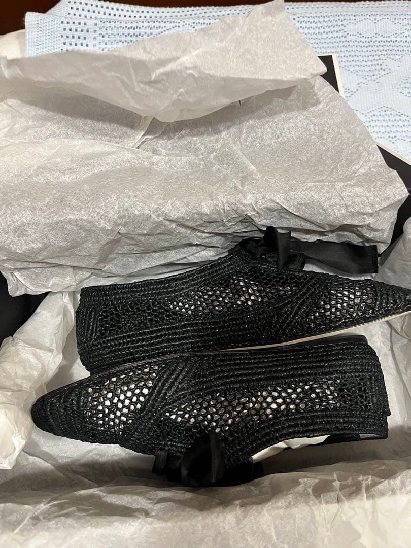 【新品未使用】LOEWE ブラックフラットシューズ 37