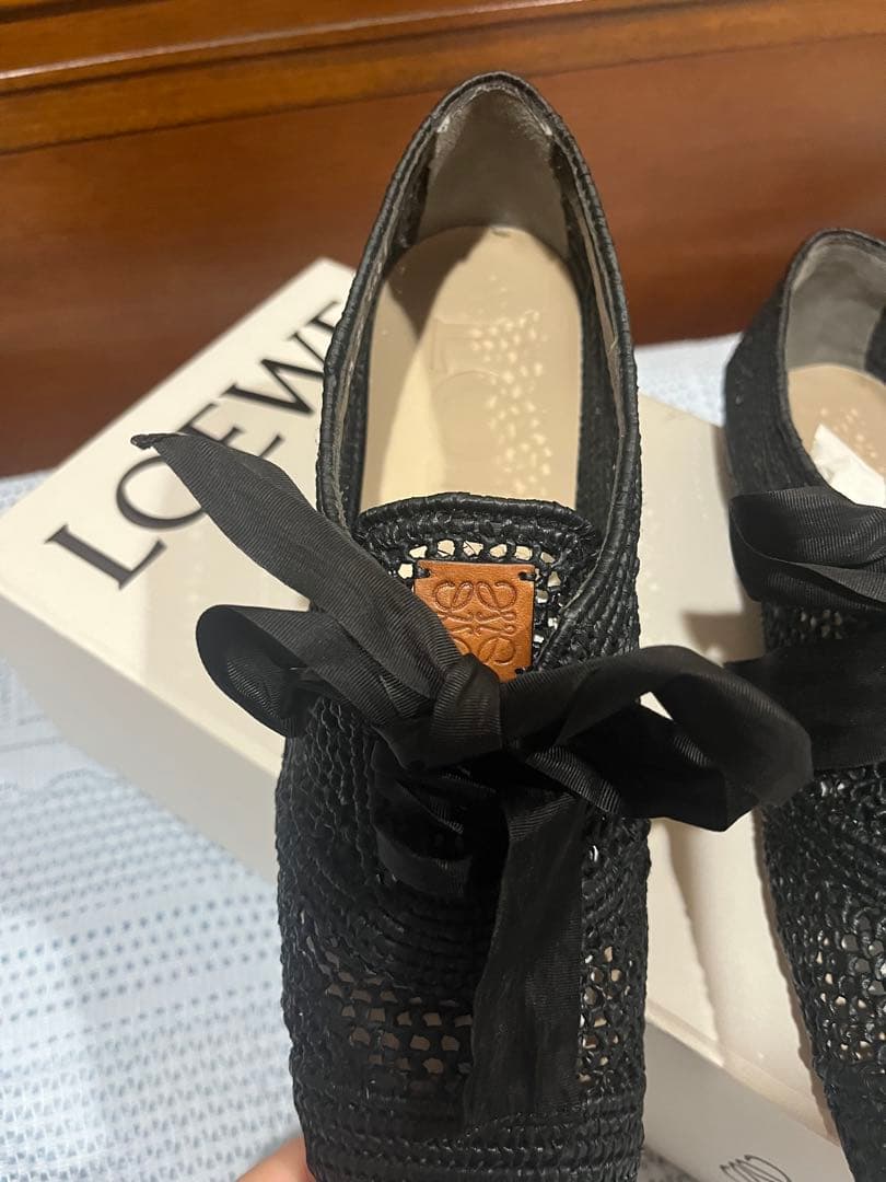 【新品未使用】LOEWE ブラックフラットシューズ 37