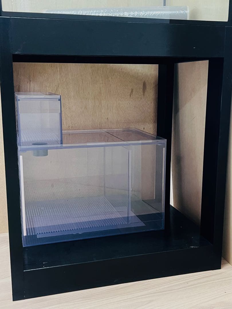 600×450×450オールガラスオーバーフロー水槽 ブラックシリコン