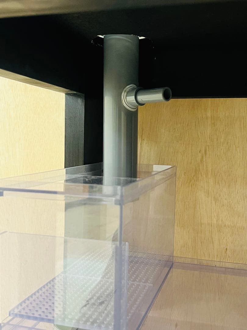 600×450×450オールガラスオーバーフロー水槽 ブラックシリコン