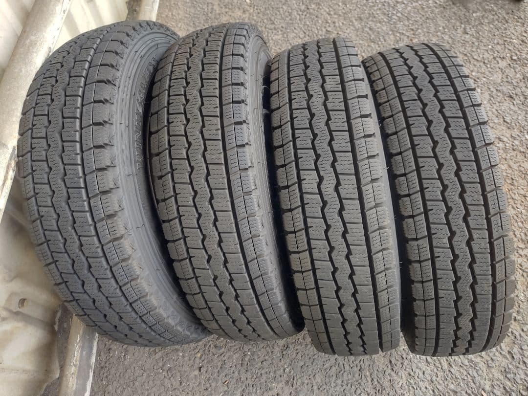 【溝あり】145/80R12スタッドレス・ホイール4本セット クリッパーキャリイ