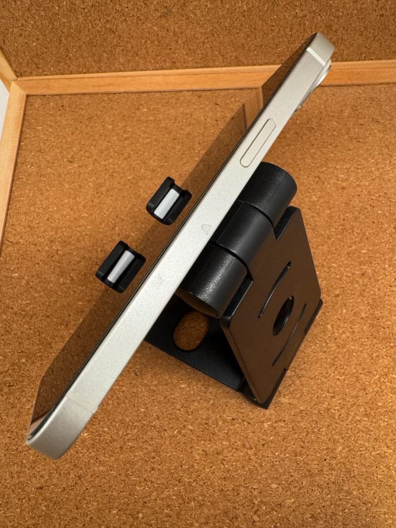 iPhone 14 ホワイト 128 GB バッテリー100%