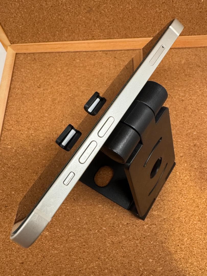 iPhone 14 ホワイト 128 GB バッテリー100%