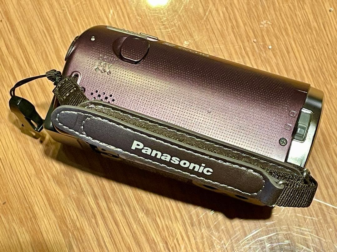 Panasonic パナソニック HDC-TM35 ビデオカメラ 電池2個付き
