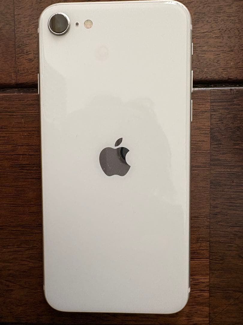 iPhoneSE（第二世代）　ホワイト 64