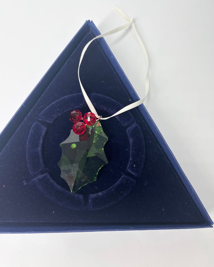 【SWAROVSKI】新品！ヒイラギ クリスマスオーナメント 2002