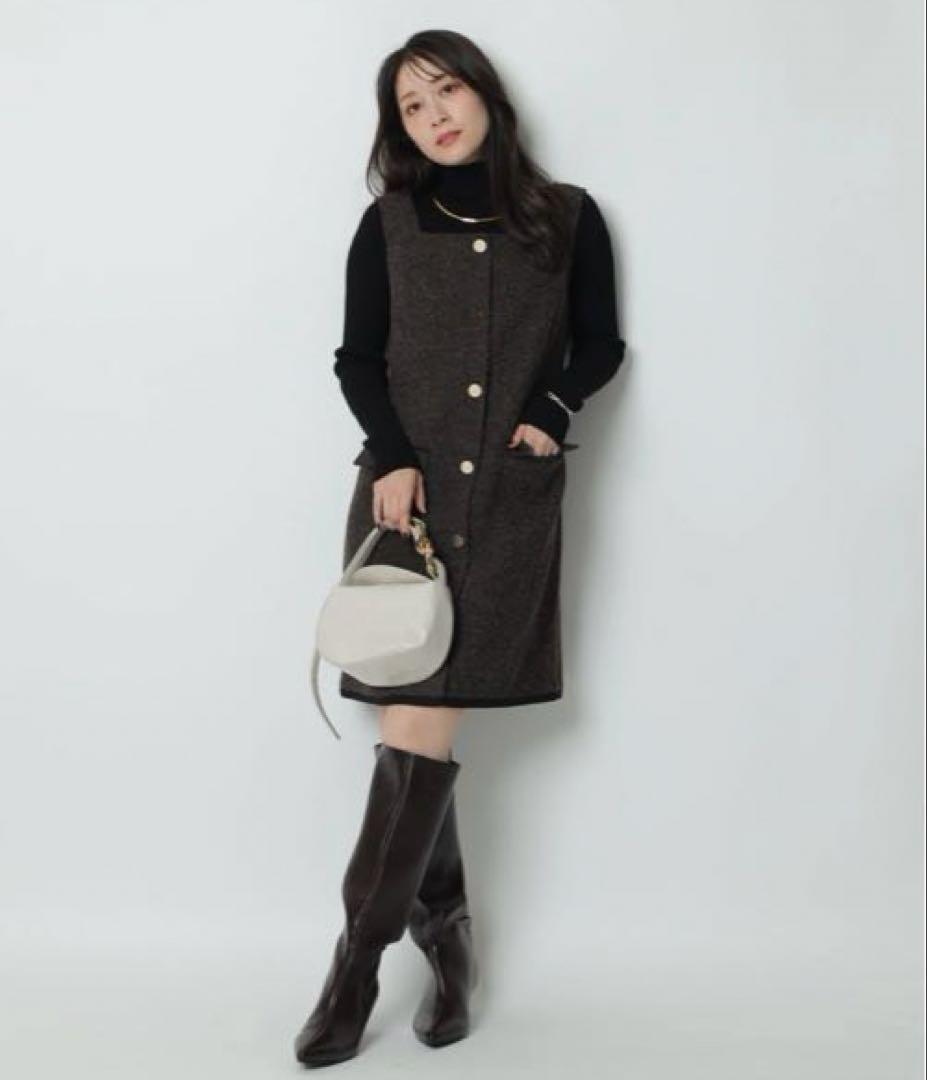 567【新品タグ付】Apuweiser-riche スクエアネックミニジャンスカ