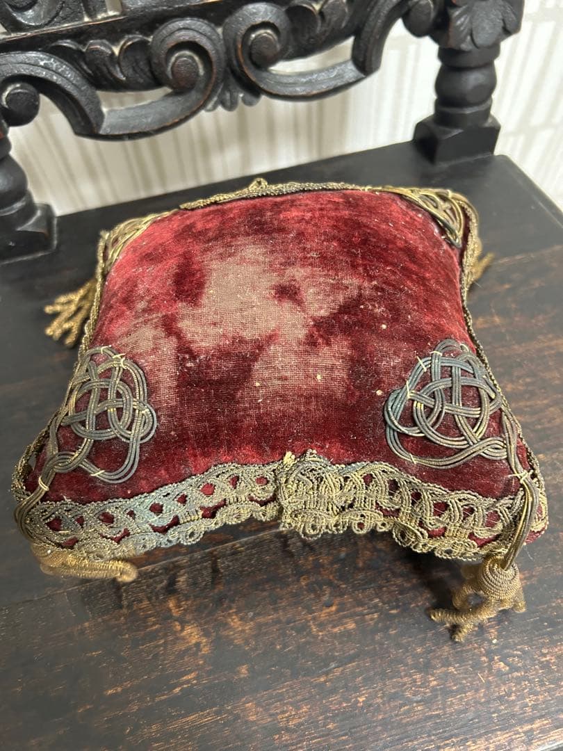 フランスアンティーク　グローブドマリエ　クッション