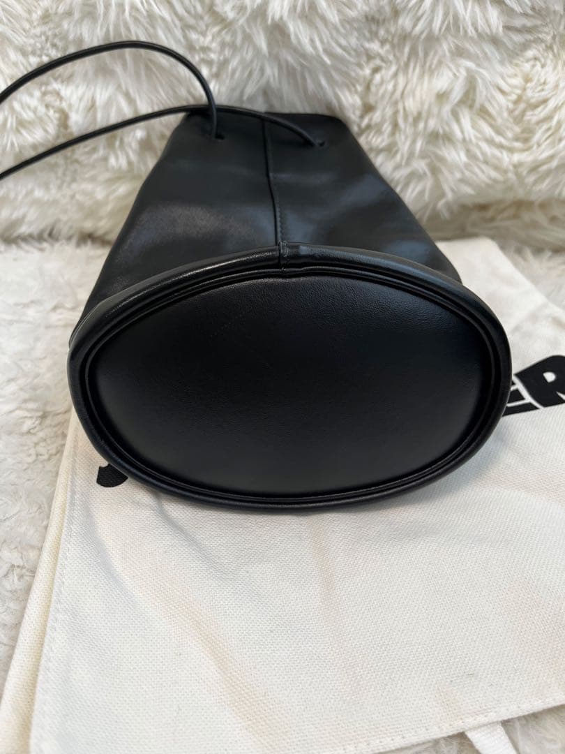 S*e様 正規品JILSANDER ジルサンダー ドローストリング バッグ 黒