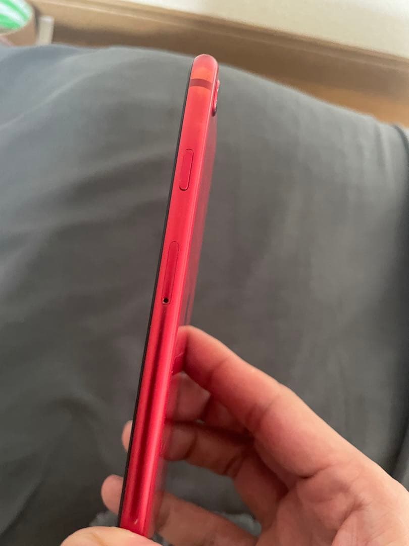 Apple iPhone SE (第2世代) 赤 64Ｇ