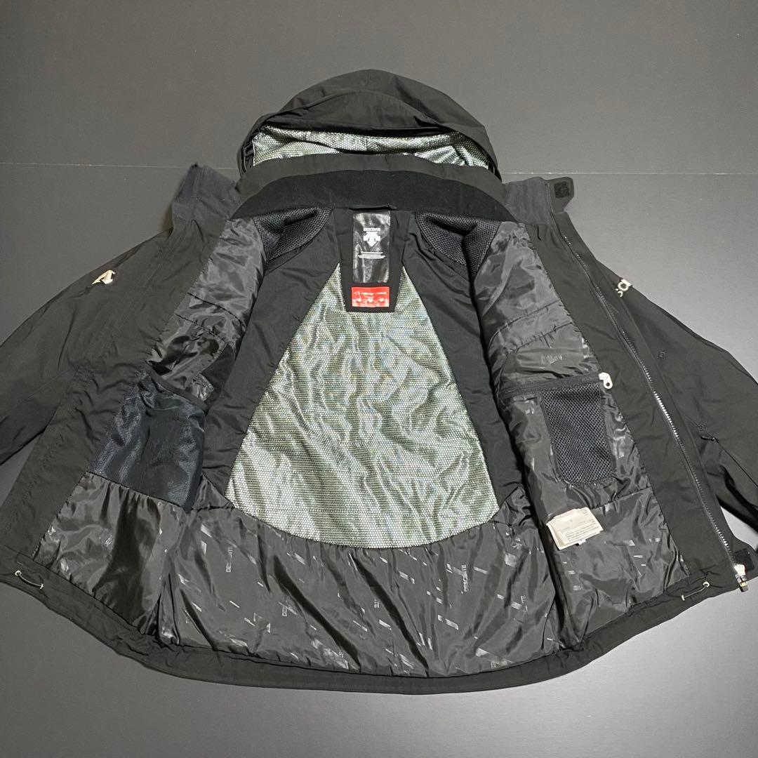 美品 DESCENTE OGASAKAスキージャケット 高機能 ストレッチ S