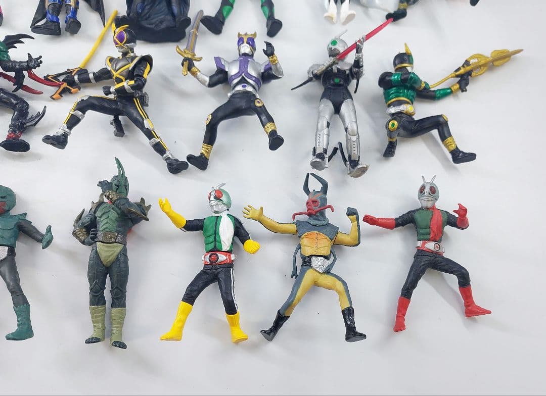 仮面ライダー ガシャポン 56体 BANDAI HGシリーズ 武器 怪人他